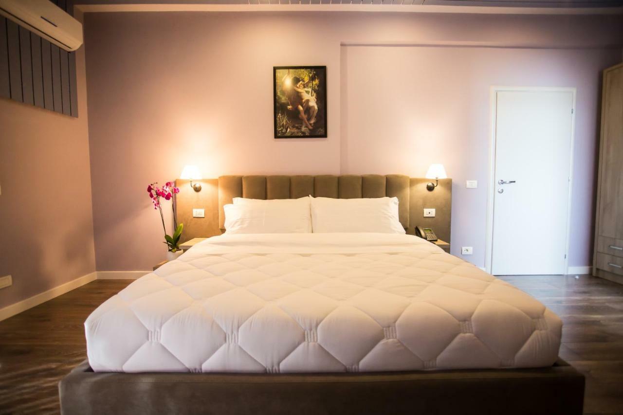 Vila Verde Beach Hotel Durrës 外观 照片