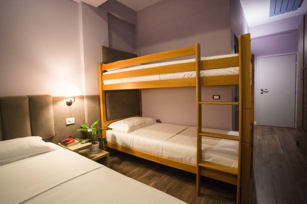 Vila Verde Beach Hotel Durrës 外观 照片