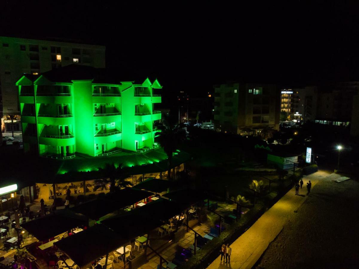 Vila Verde Beach Hotel Durrës 外观 照片